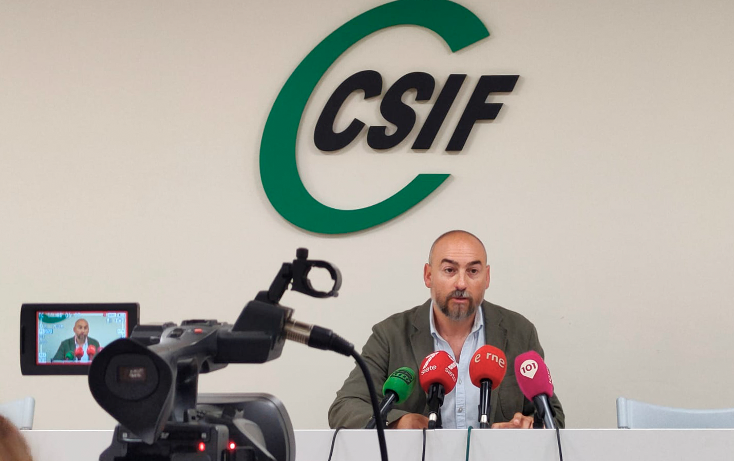 Francisco González, responsable de CSIF Educación Málaga