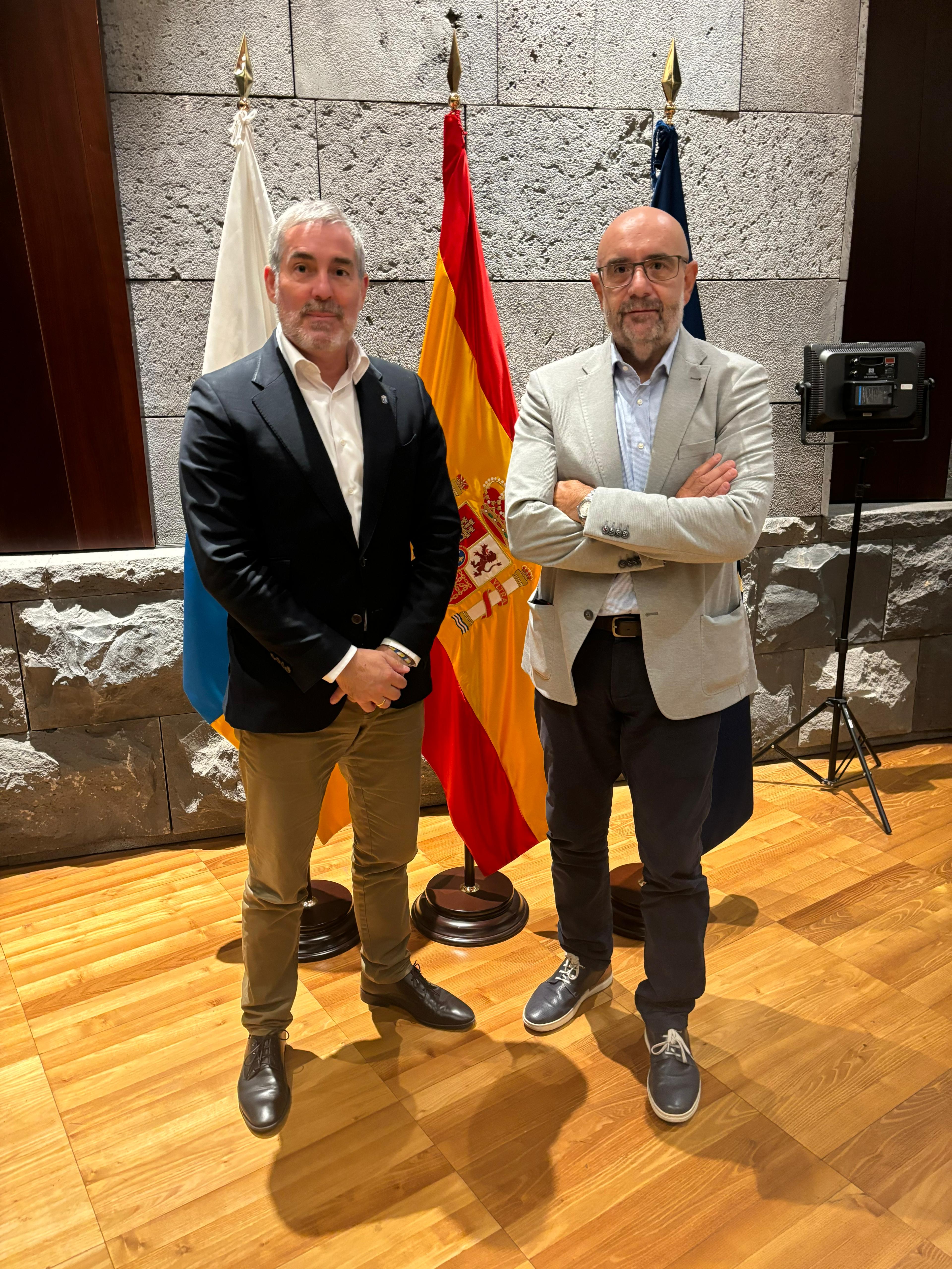 Reunión de CSIF con el presidente de Canarias, Fernando Clavijo