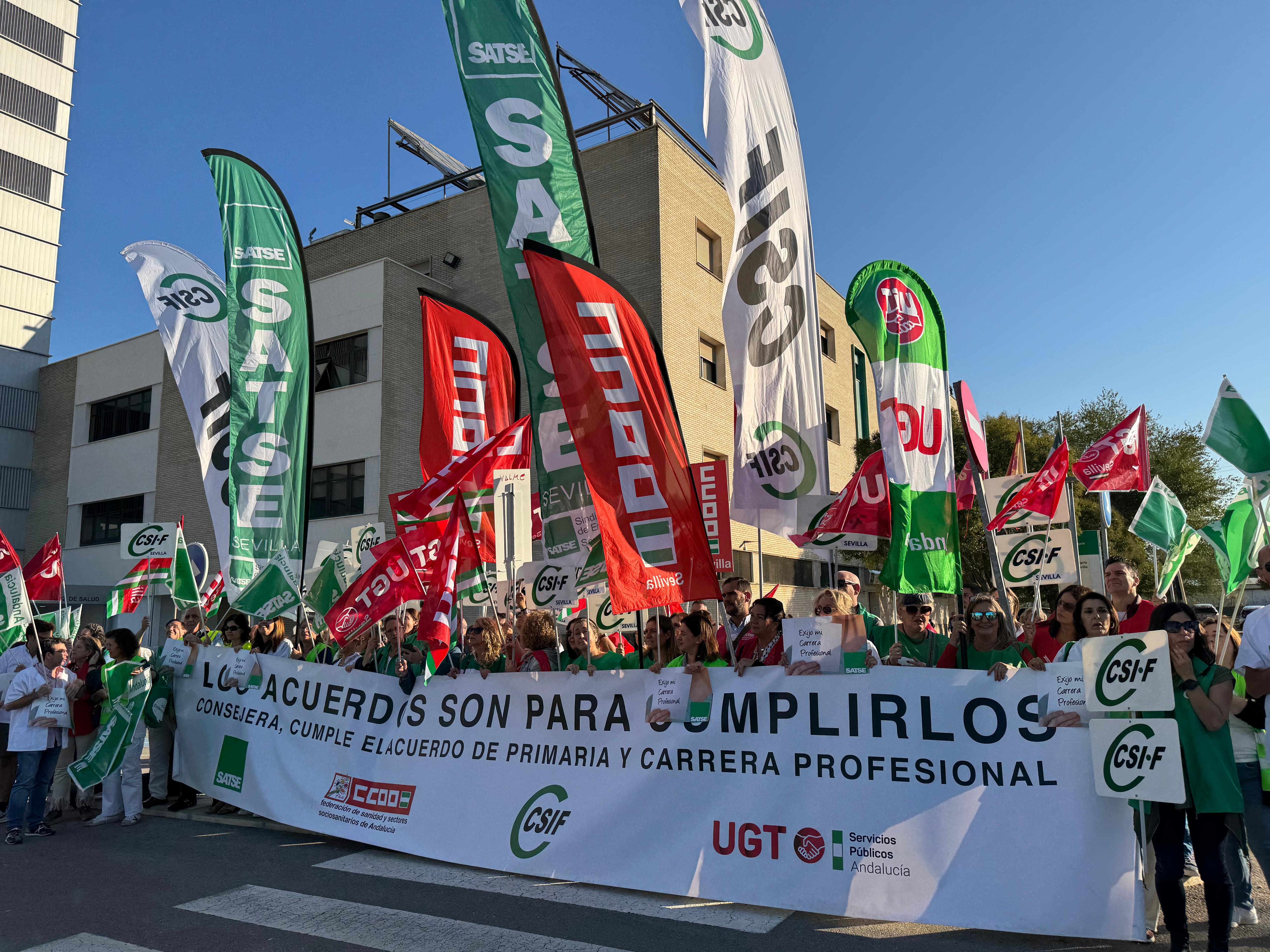 Concentración en el Distrito Sanitario Sevilla