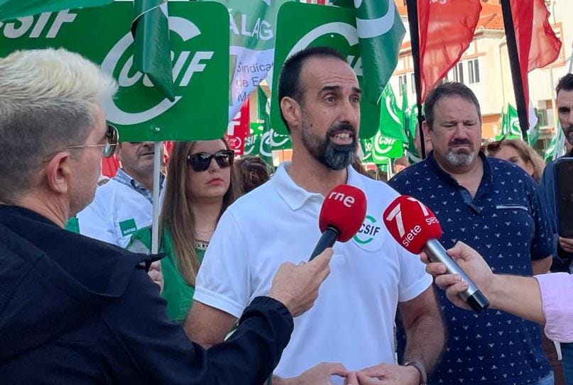 Protesta sindical en el centro de salud de Teatinos de Málaga